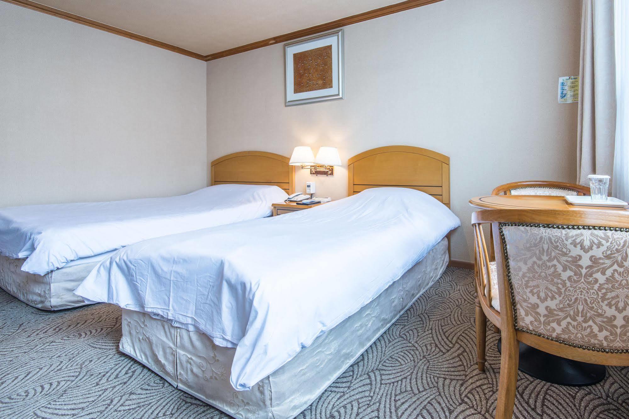 Hawaii Hotel เมืองเชจู ภายนอก รูปภาพ